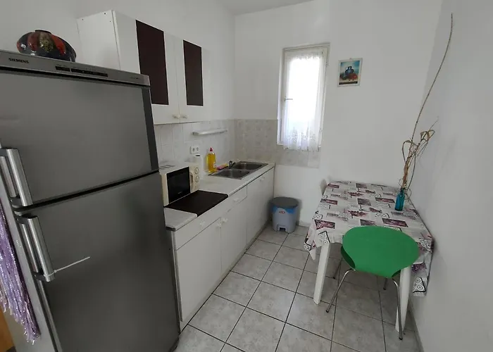 Kekturas Vendeghaz Badacsony Privat Berlemeny * باداتشونيتوماي